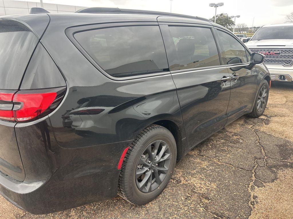 used 2022 Chrysler Pacifica car, priced at $24,900