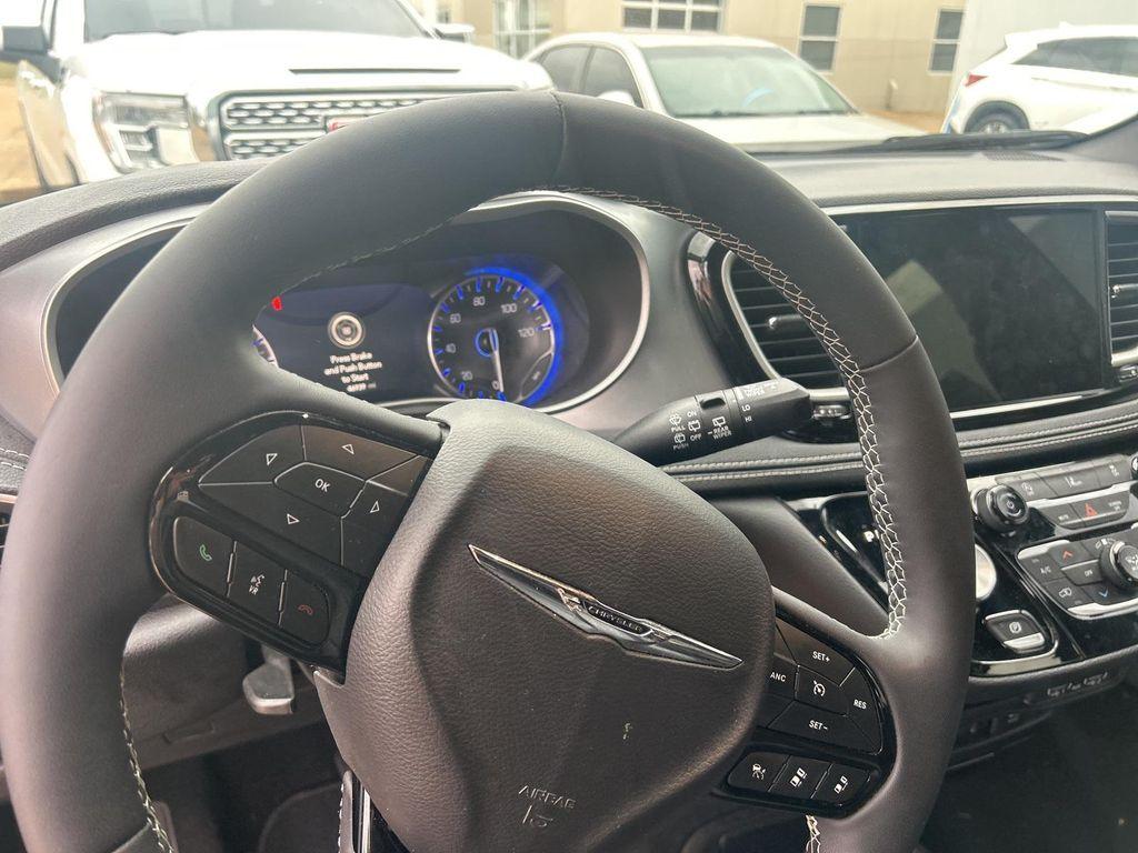 used 2022 Chrysler Pacifica car, priced at $24,900