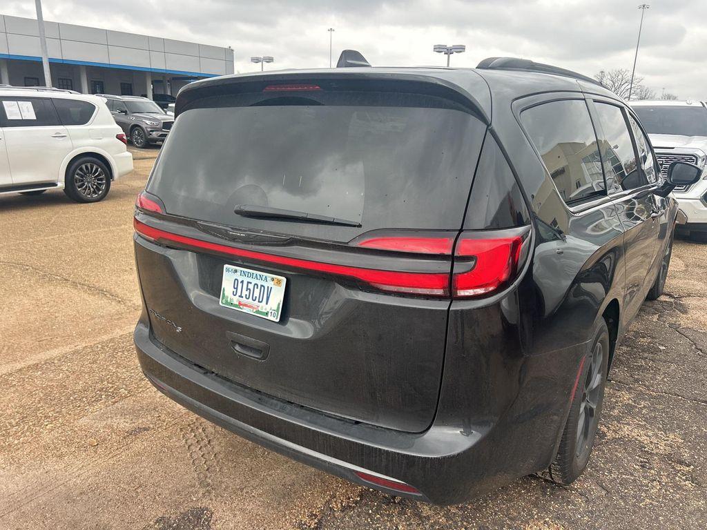 used 2022 Chrysler Pacifica car, priced at $24,900