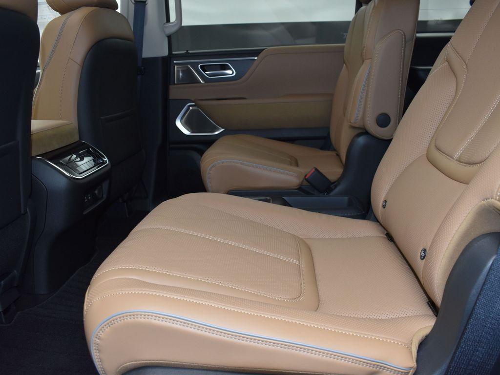 new 2025 INFINITI QX80 car, priced at $99,627