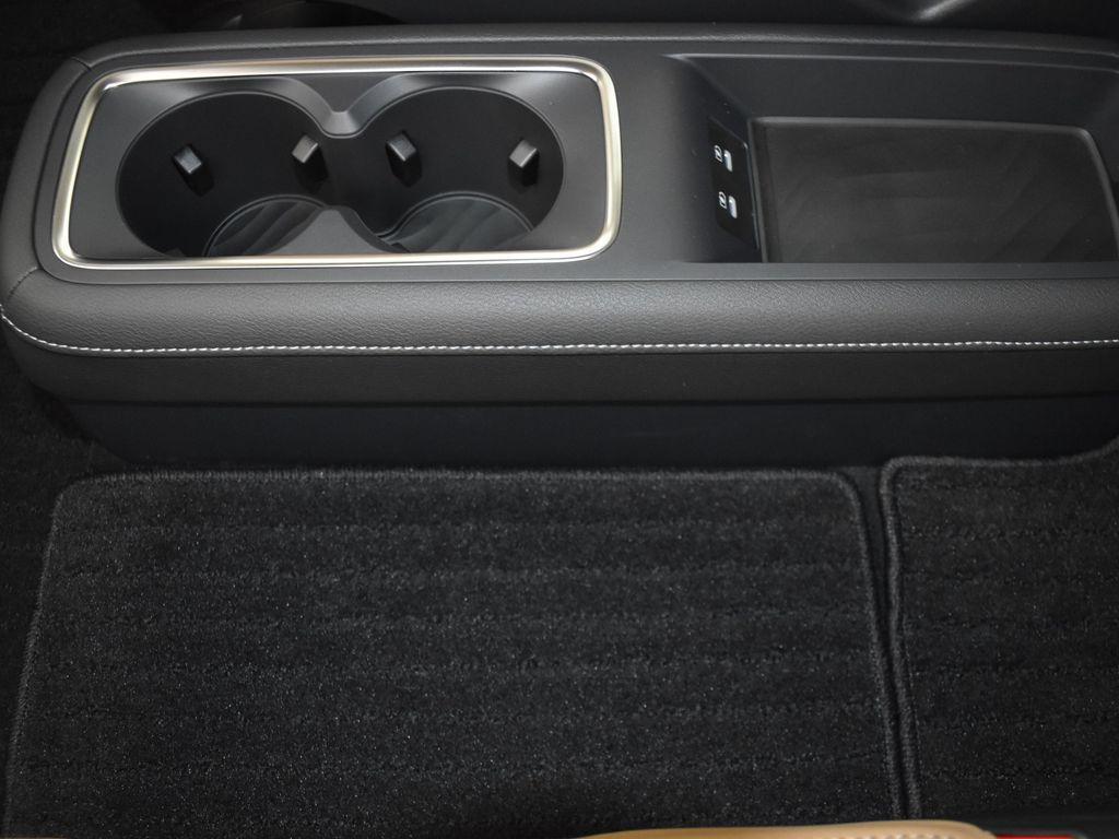 new 2025 INFINITI QX80 car, priced at $99,627