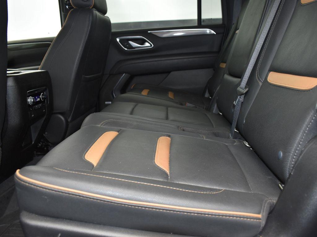 used 2022 GMC Yukon XL car, priced at $38,000