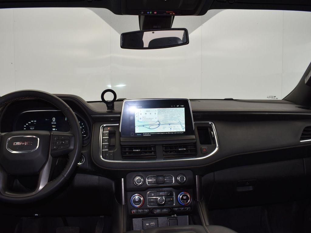 used 2022 GMC Yukon XL car, priced at $38,000