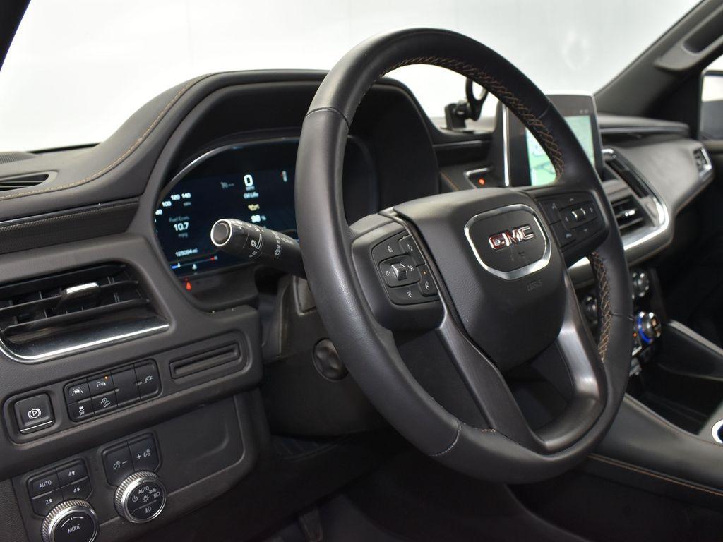 used 2022 GMC Yukon XL car, priced at $38,000