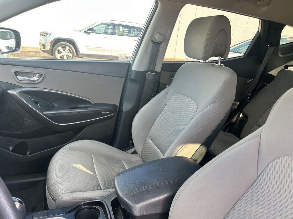 used 2013 Hyundai Santa Fe car, priced at $8,000