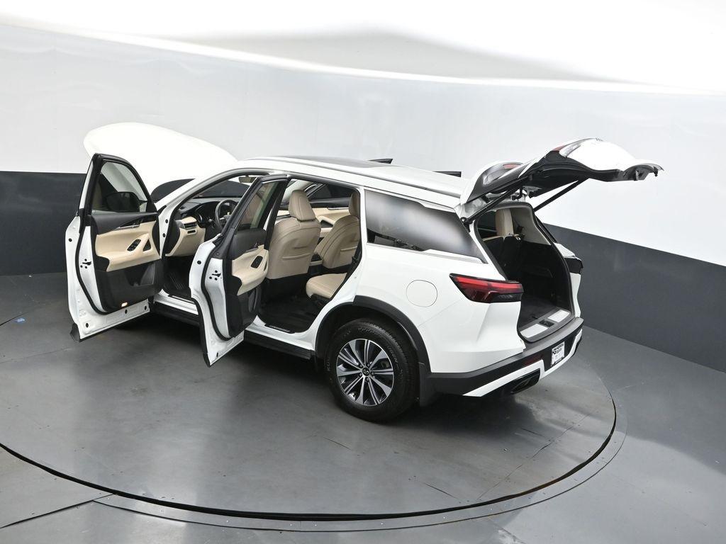 used 2023 INFINITI QX60 car, priced at $36,000