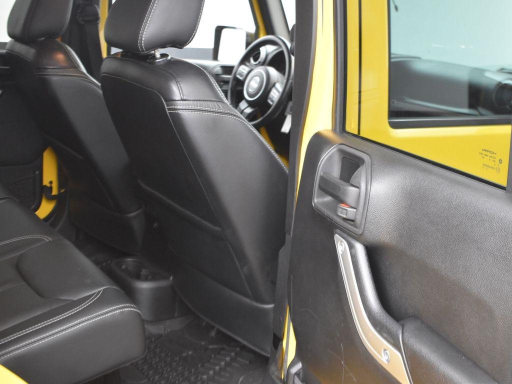 used 2015 Jeep Wrangler Unlimited car, priced at $16,600