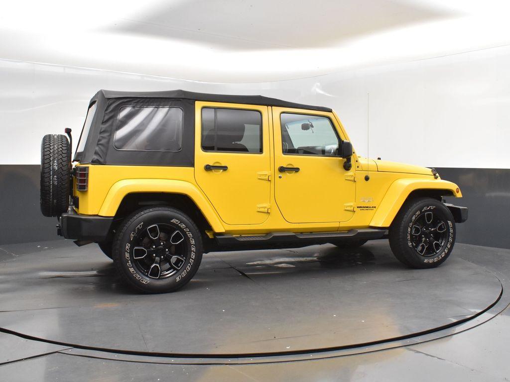 used 2015 Jeep Wrangler Unlimited car, priced at $16,600
