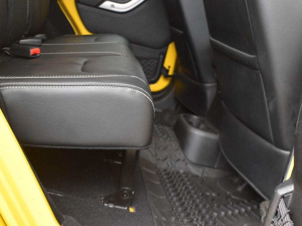 used 2015 Jeep Wrangler Unlimited car, priced at $16,600