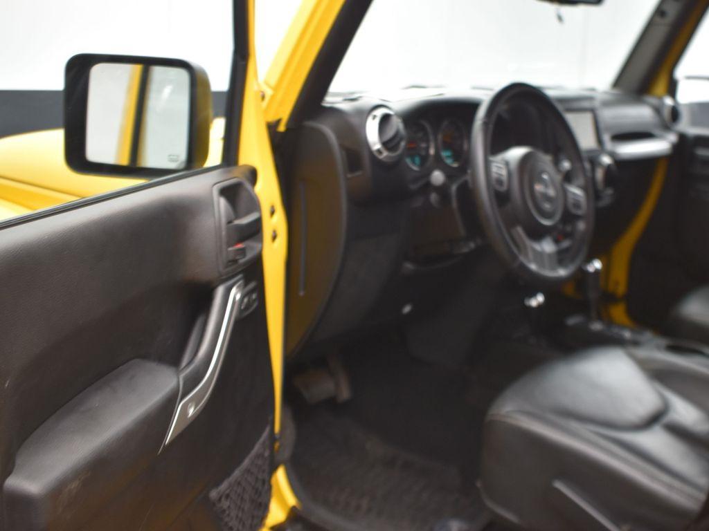 used 2015 Jeep Wrangler Unlimited car, priced at $16,600