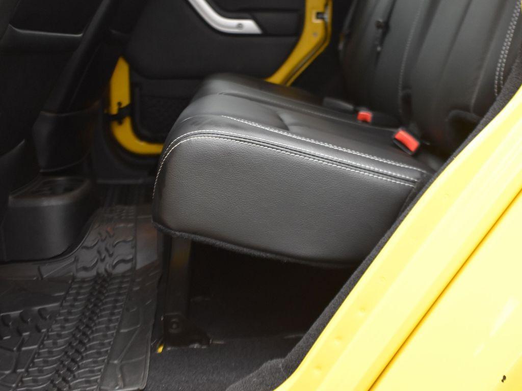 used 2015 Jeep Wrangler Unlimited car, priced at $16,600