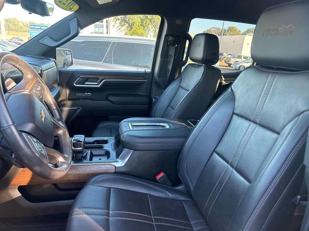 used 2022 Chevrolet Silverado 1500 car, priced at $41,800