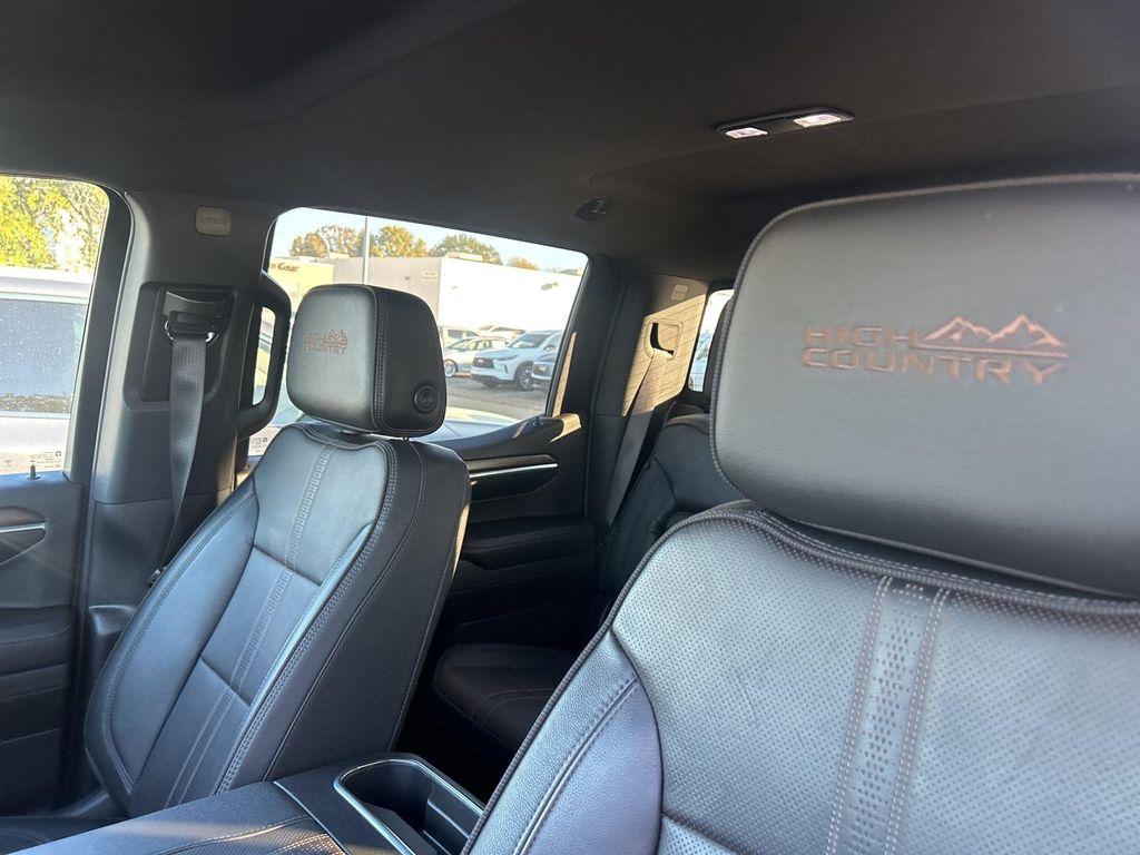 used 2022 Chevrolet Silverado 1500 car, priced at $41,800