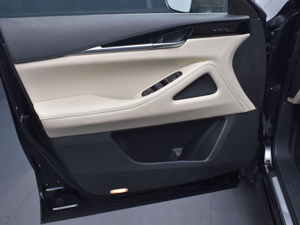 used 2025 INFINITI QX60 car, priced at $40,000