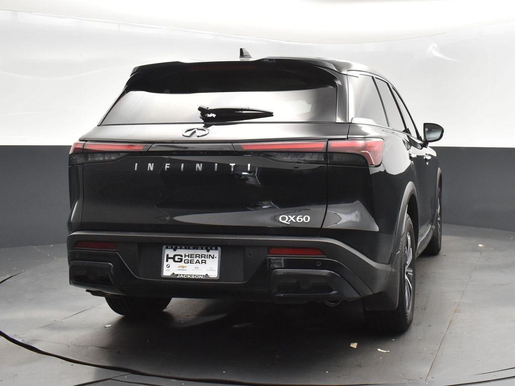 used 2025 INFINITI QX60 car, priced at $40,000