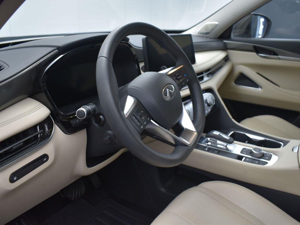 used 2025 INFINITI QX60 car, priced at $45,700
