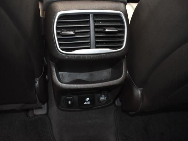 used 2020 Hyundai Santa Fe car, priced at $18,388