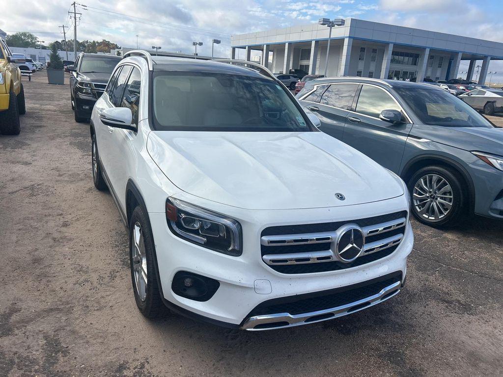 used 2020 Mercedes-Benz GLB 250 car, priced at $16,000