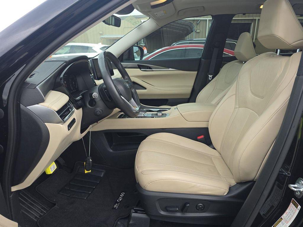 used 2023 INFINITI QX60 car, priced at $35,000