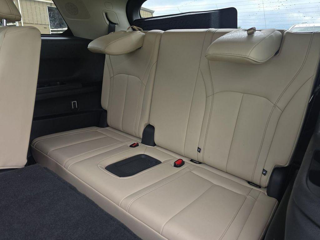 used 2023 INFINITI QX60 car, priced at $35,000