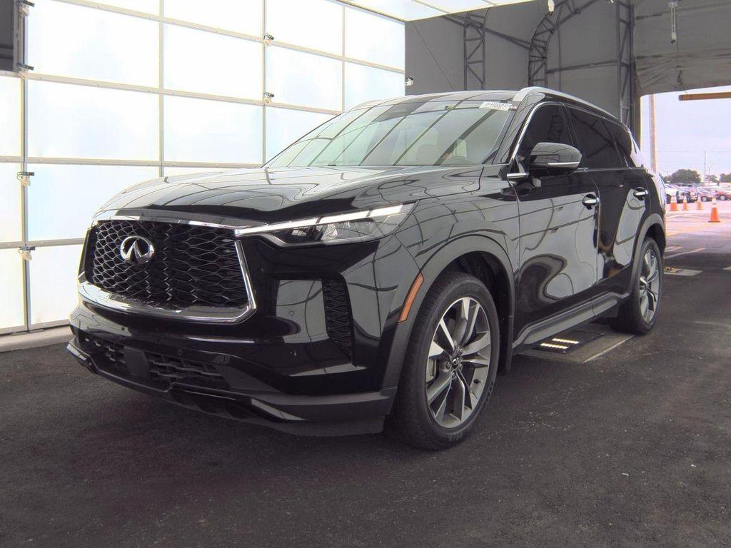 used 2023 INFINITI QX60 car, priced at $35,000