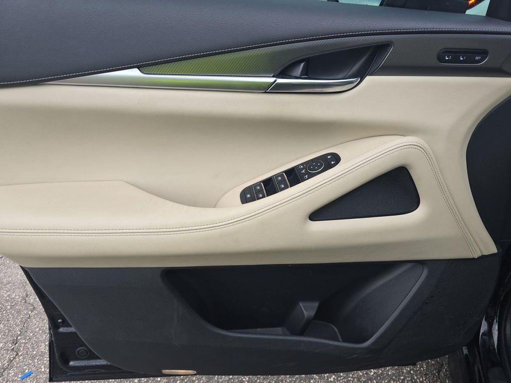 used 2023 INFINITI QX60 car, priced at $35,000