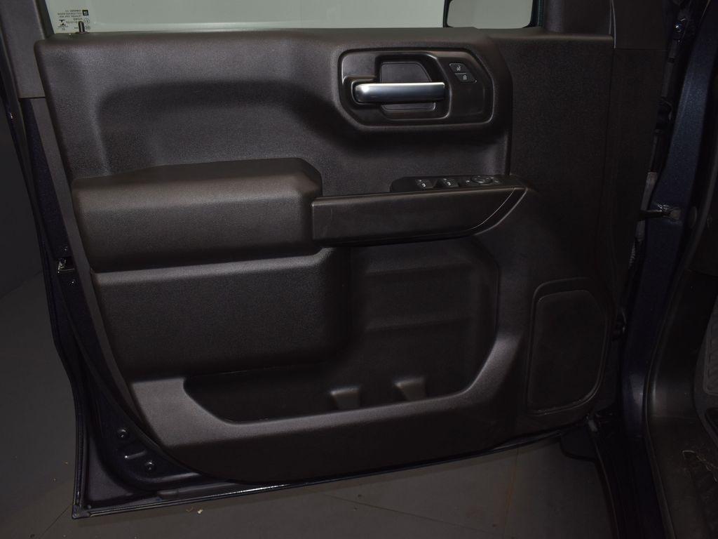 used 2022 Chevrolet Silverado 1500 car, priced at $31,500