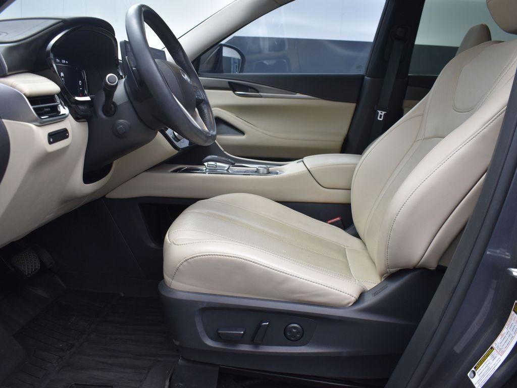 used 2023 INFINITI QX60 car, priced at $38,000