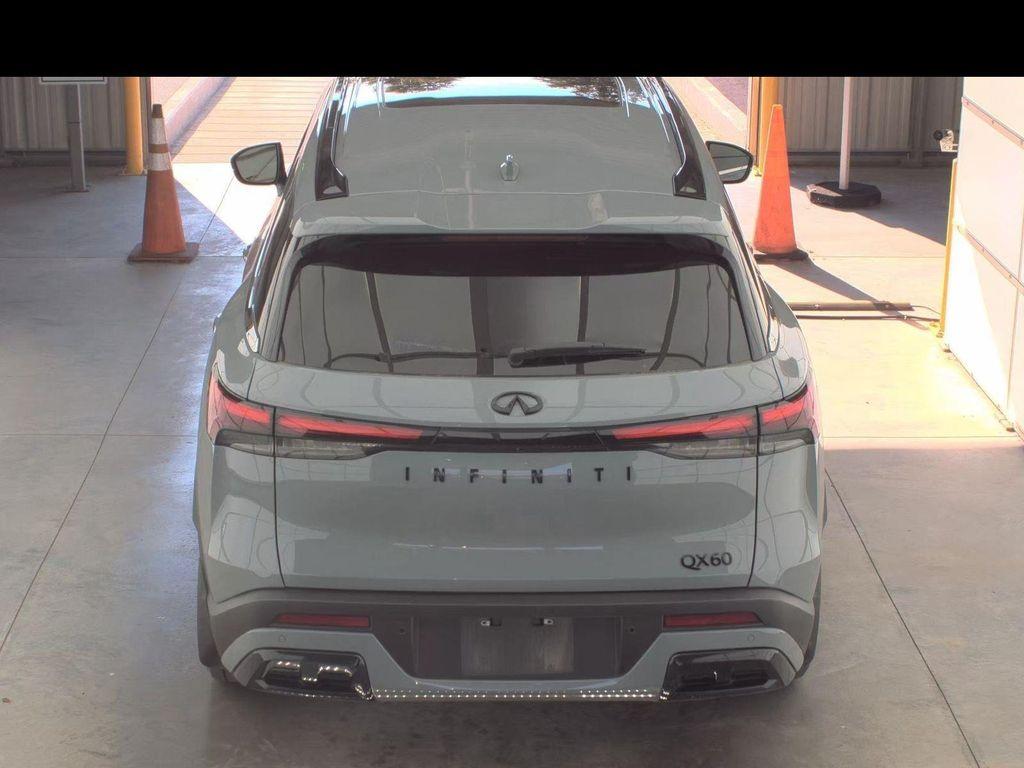 used 2025 INFINITI QX60 car, priced at $45,000