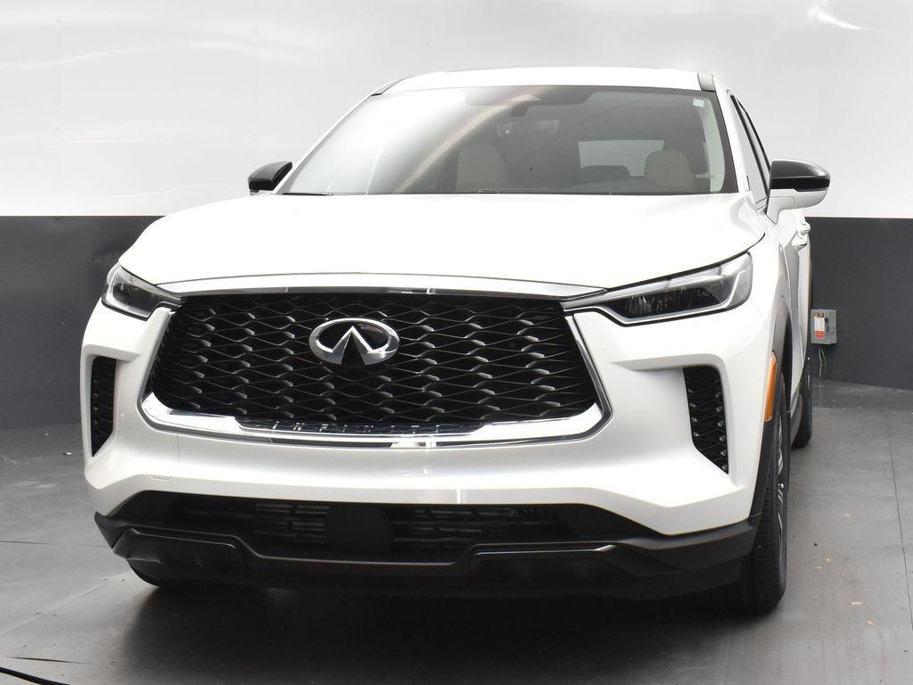 used 2025 INFINITI QX60 car, priced at $40,000