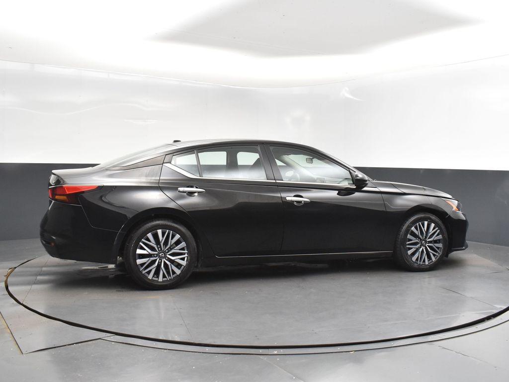 used 2023 Nissan Altima car, priced at $18,000