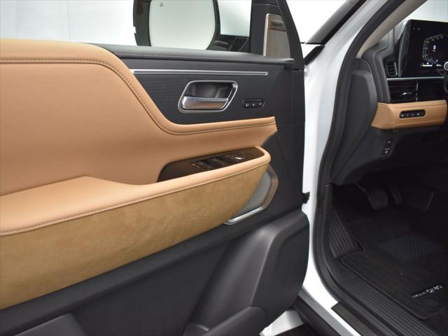 new 2025 INFINITI QX80 car, priced at $110,710