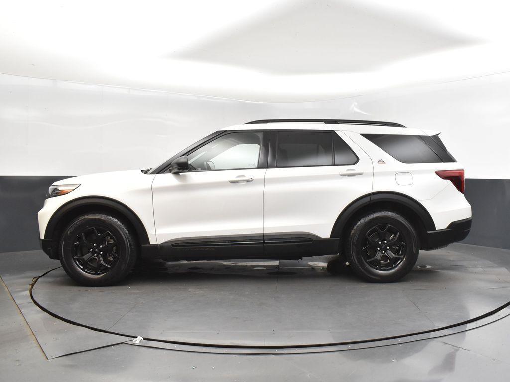 used 2022 Ford Explorer car, priced at $32,000