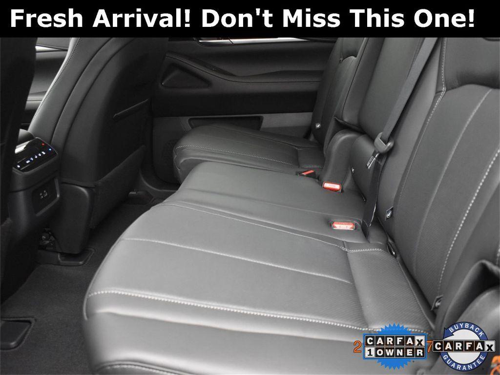 used 2025 INFINITI QX60 car, priced at $40,000