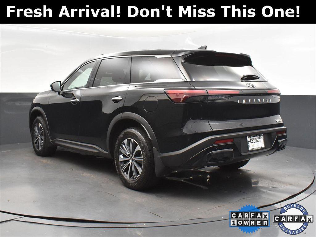 used 2025 INFINITI QX60 car, priced at $40,000