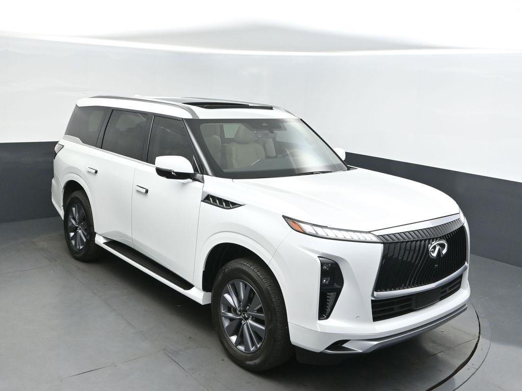 used 2025 INFINITI QX80 car, priced at $71,000