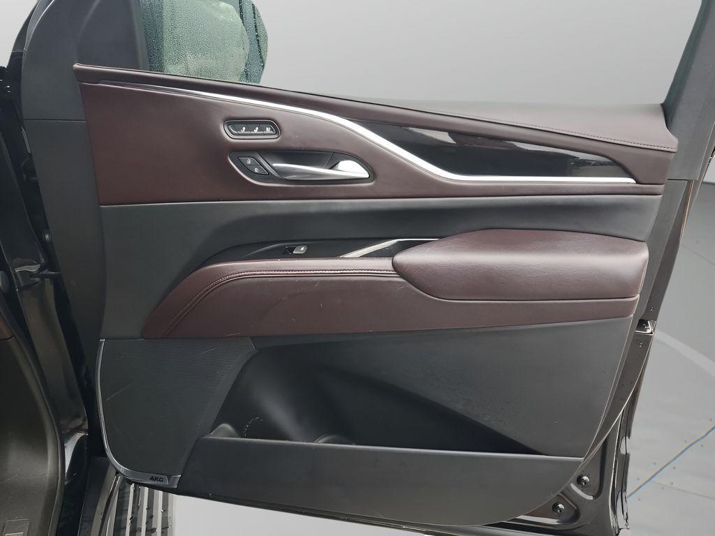 used 2021 Cadillac Escalade ESV car, priced at $54,999