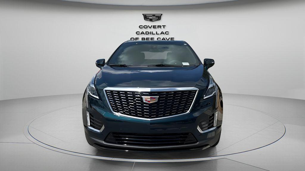 new 2025 Cadillac XT5 car, priced at $44,915