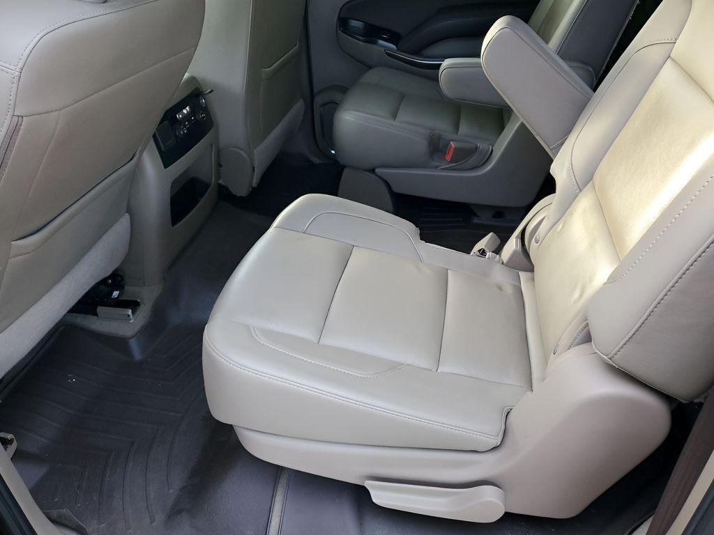 used 2020 Chevrolet Suburban car, priced at $19,225