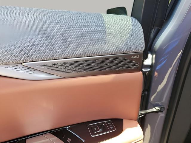 new 2025 Cadillac OPTIQ car, priced at $59,914