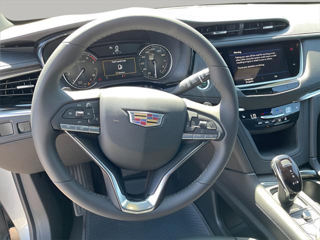 new 2025 Cadillac XT6 car, priced at $43,500