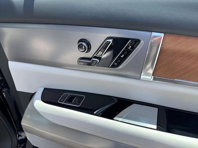 new 2026 Cadillac VISTIQ car, priced at $80,515