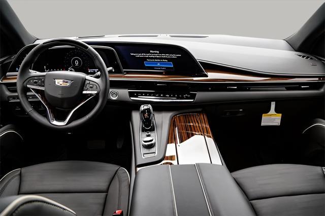 new 2024 Cadillac Escalade ESV car, priced at $105,115