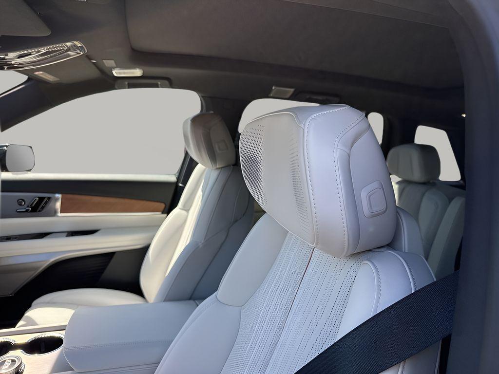 new 2026 Cadillac VISTIQ car, priced at $75,465