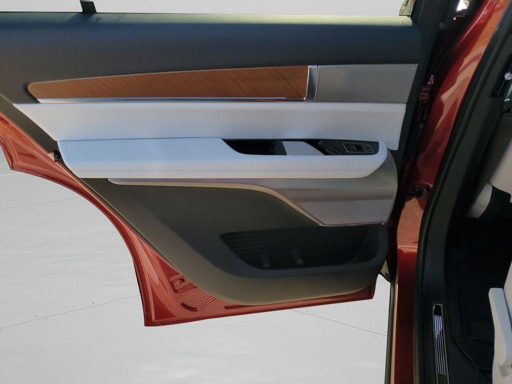 new 2026 Cadillac VISTIQ car, priced at $82,309