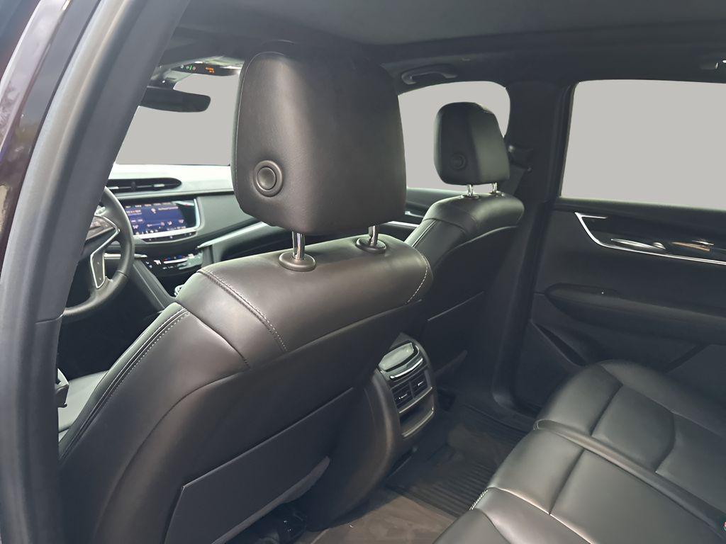 used 2021 Cadillac XT5 car, priced at $28,201