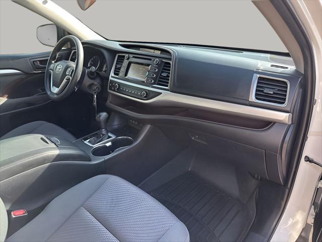 used 2019 Toyota Highlander car, priced at $21,613