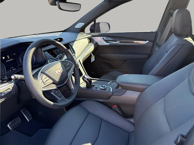 new 2025 Cadillac XT5 car, priced at $63,090