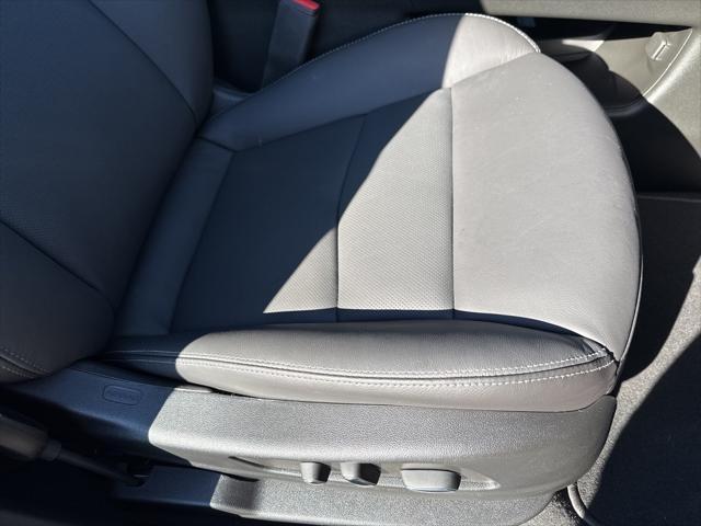 new 2025 Cadillac XT5 car, priced at $63,090