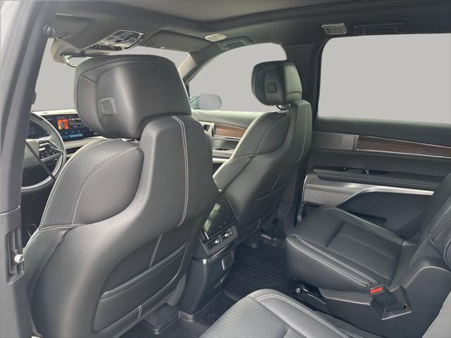 new 2026 Cadillac VISTIQ car, priced at $80,740